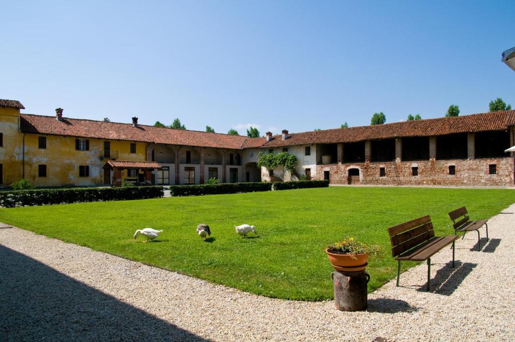 Agriturismo Camisassi Saluzzo Kültér fotó