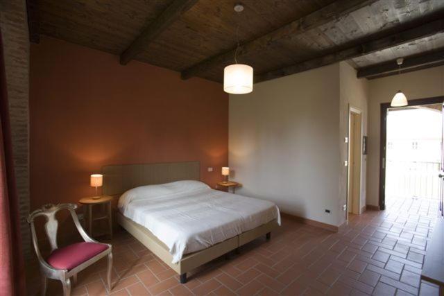 Agriturismo Camisassi Saluzzo Kültér fotó